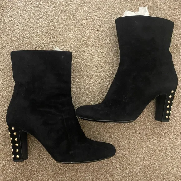 Gucci Black Suede Booties with Gold Studs, size 7.5 - Picture 2 of 9